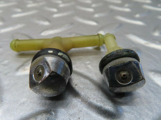 R107 SL windscreen washer nozzle used OEM