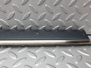 41805 Mercedes-Benz W202 C200 Front Left Door Centre Moulding Trim 2026909362