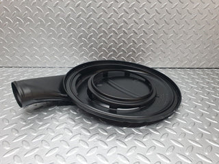 42818 Mercedes-Benz W201 190 2.0L Air Filter Box Housing Cap 0120942402