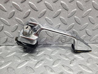 W114 front right door exterior handle used OEM