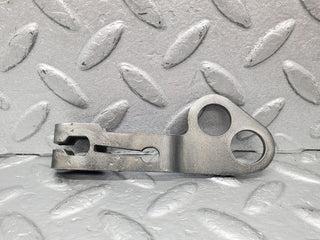 46083 Mercedes-Benz W126 420SE Automatic Gearbox Linkage Bracket