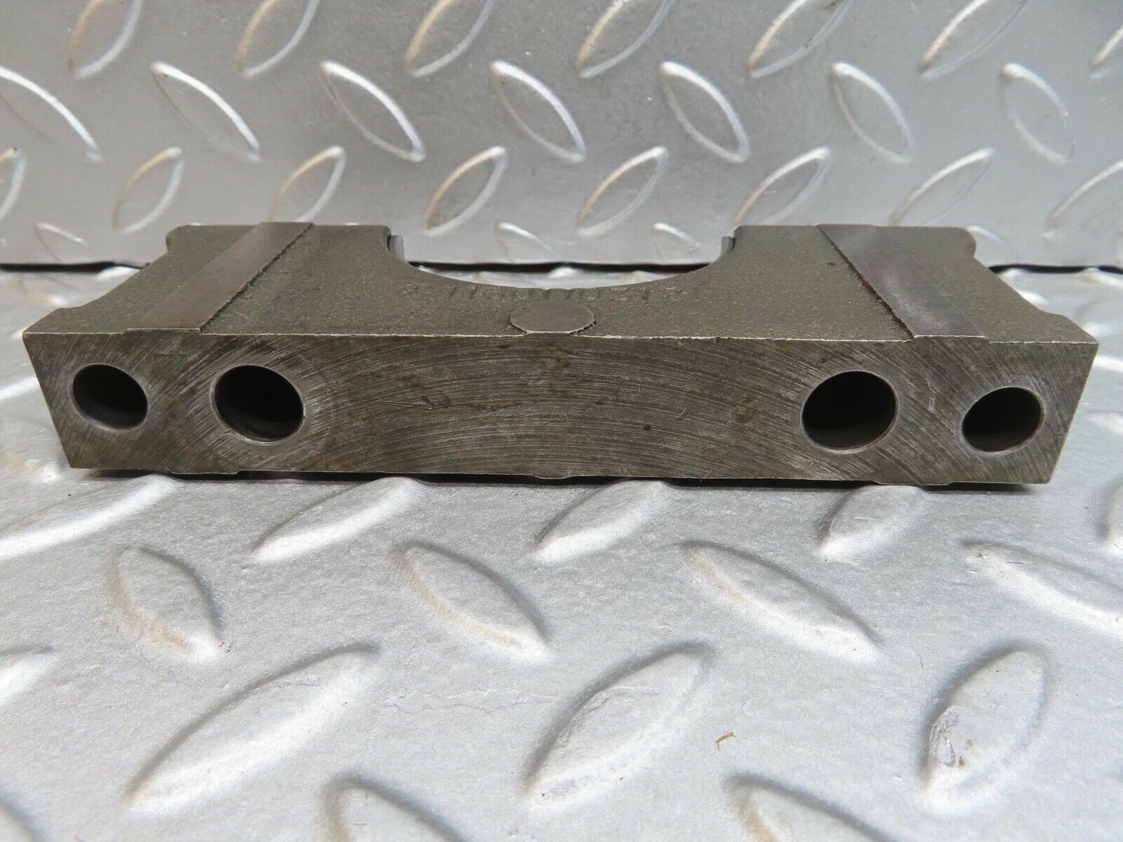 13703 Mercedes-Benz R107 450SL  Crankshaft Bearing Holder Block 1160110312