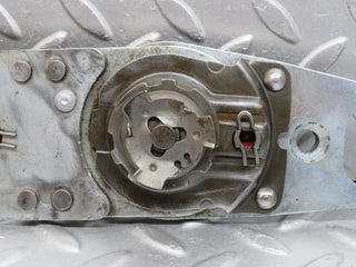 33208 Mercedes-Benz R107 Front Right Seat Hinge Pair 0009107585 0009108086