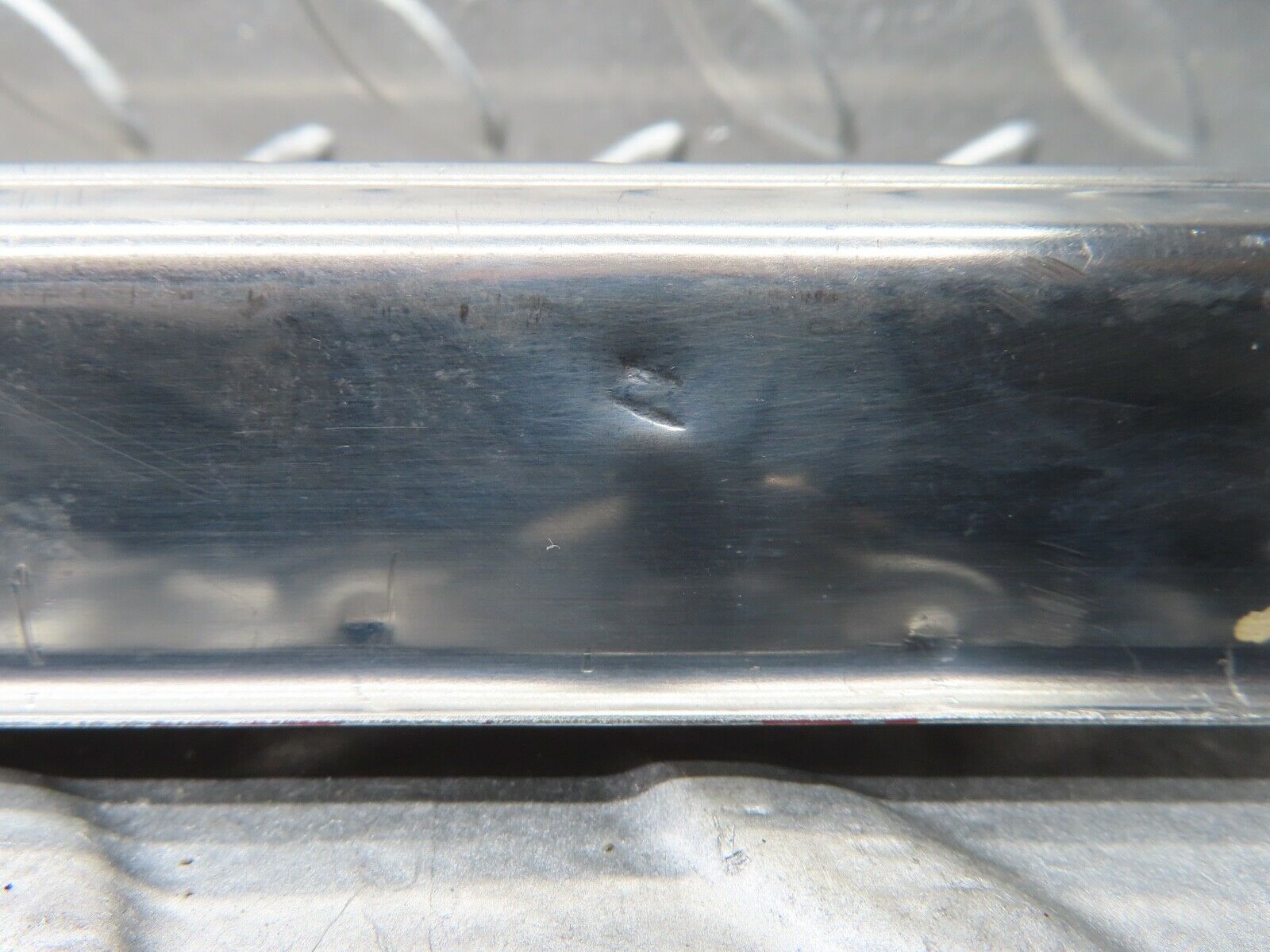 20762 Mercedes-Benz R107 450SL Left Door Sill Chrome