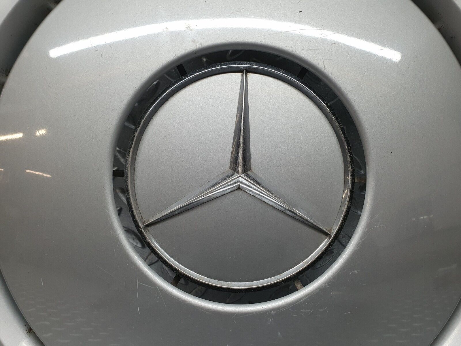 42879 Mercedes-Benz W201 190 2.0L Wheel Trim Hub Cap 14" 2014010324