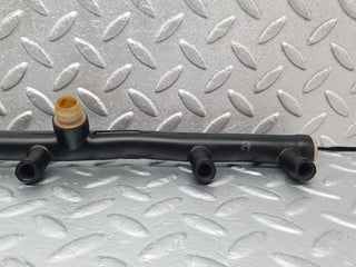 43664 Mercedes-Benz C126 380SEC Coupe Air Intake Breather Hose Pipe 1160940982