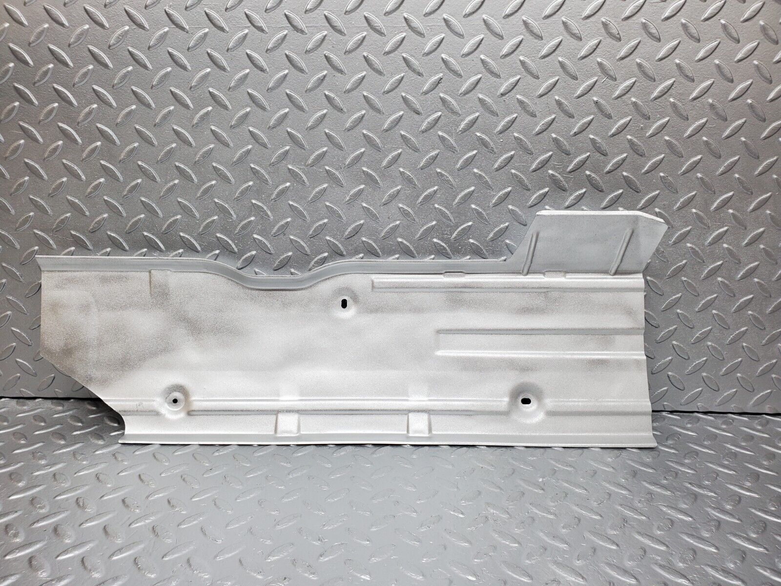 45908 Mercedes-Benz W126 420SE Exhaust Heat Shield