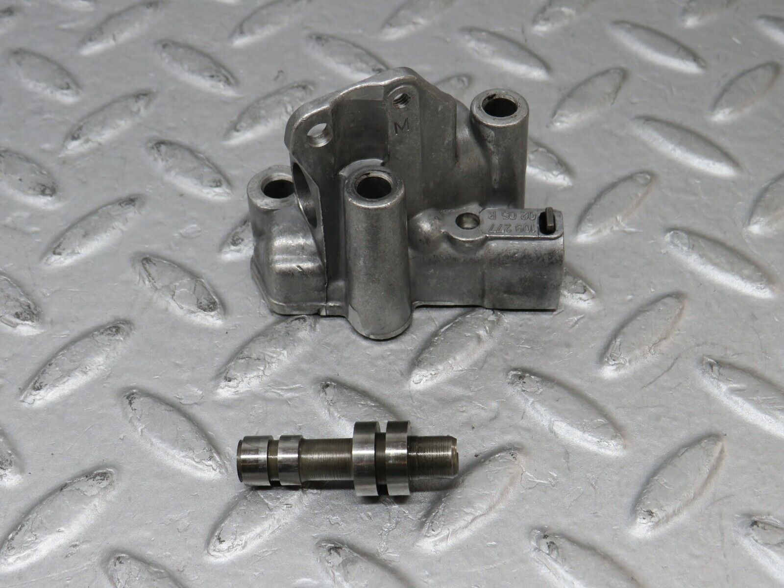 36439 Mercedes-Benz R107 450SL Automatic Gearbox Valve Body 1092770205