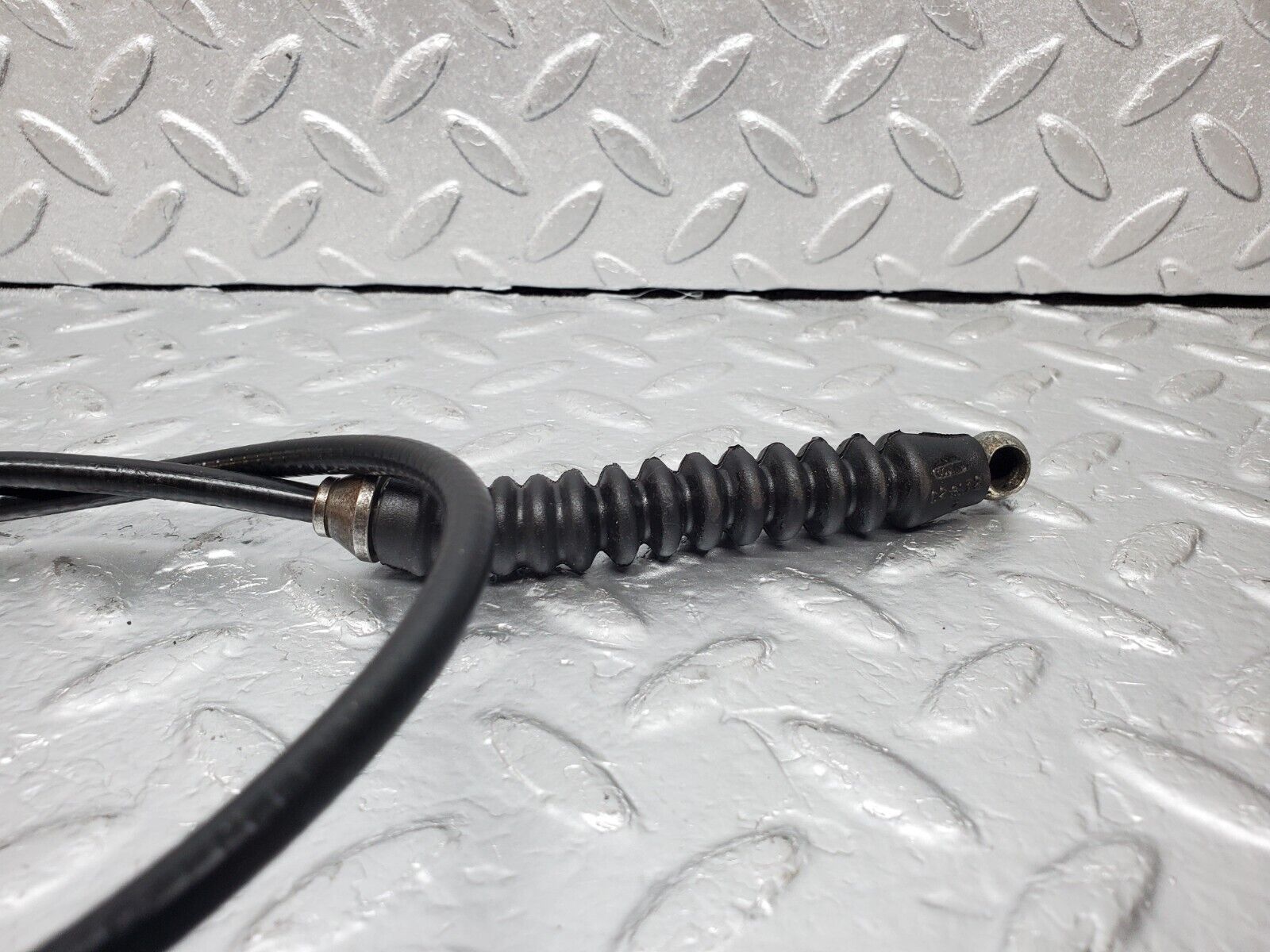 44503 Mercedes-Benz W123 280E Automatic Gearbox Cable