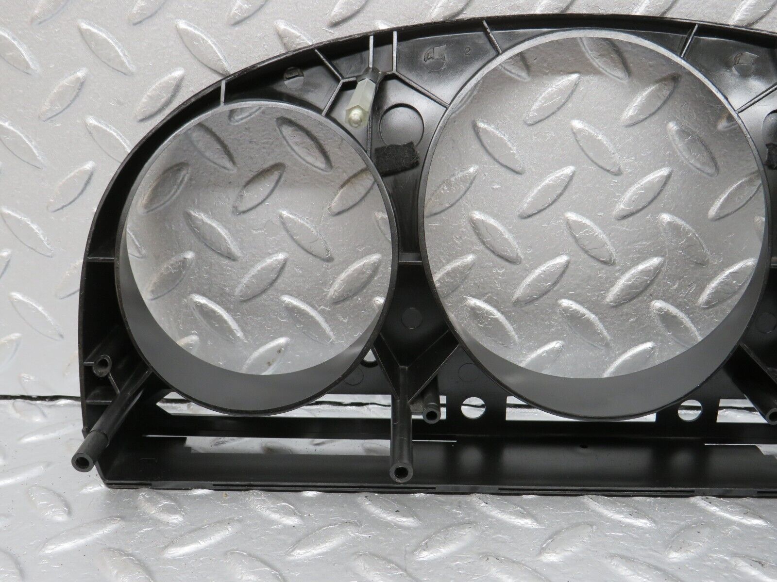 40073 Mercedes-Benz R107 350SL Instrument Cluster Housing