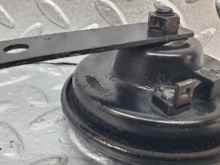 45685 Mercedes-Benz W126 420SE Horn 002952 0035422820
