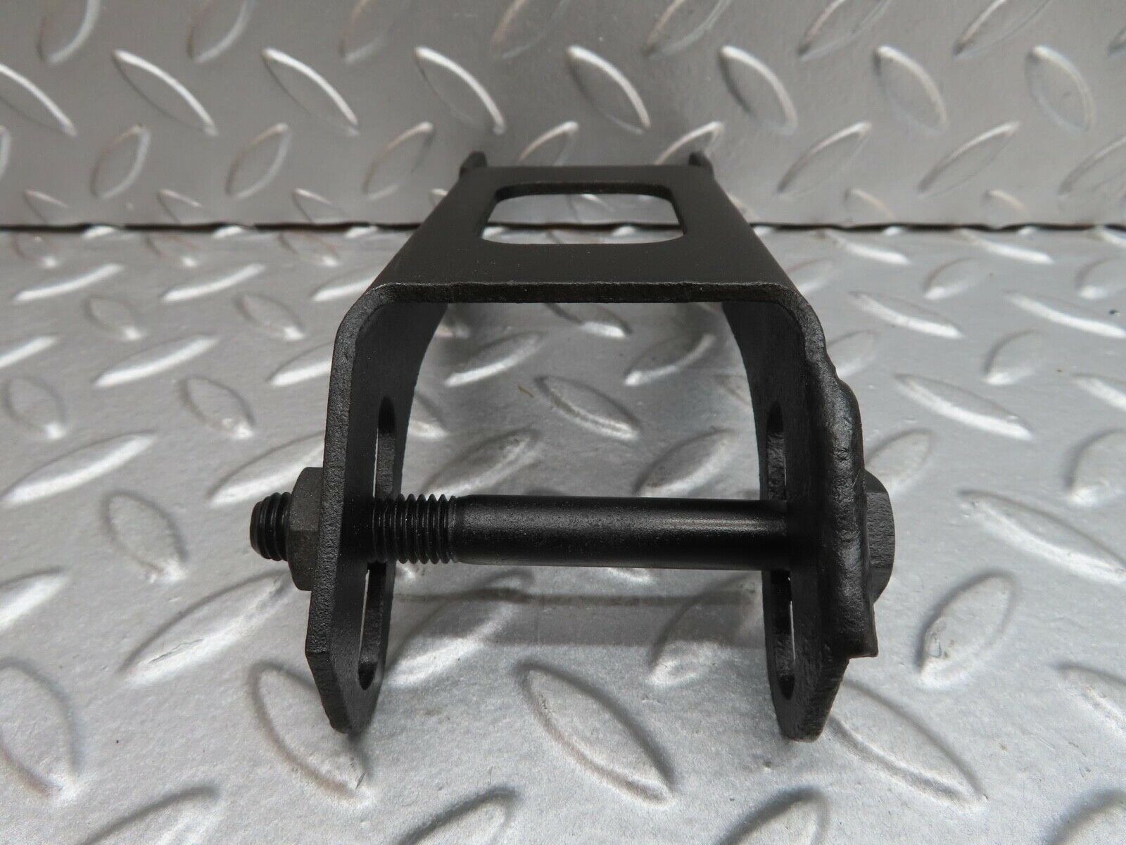 13716 Mercedes-Benz R107 450SL Alternator Generator Bracket