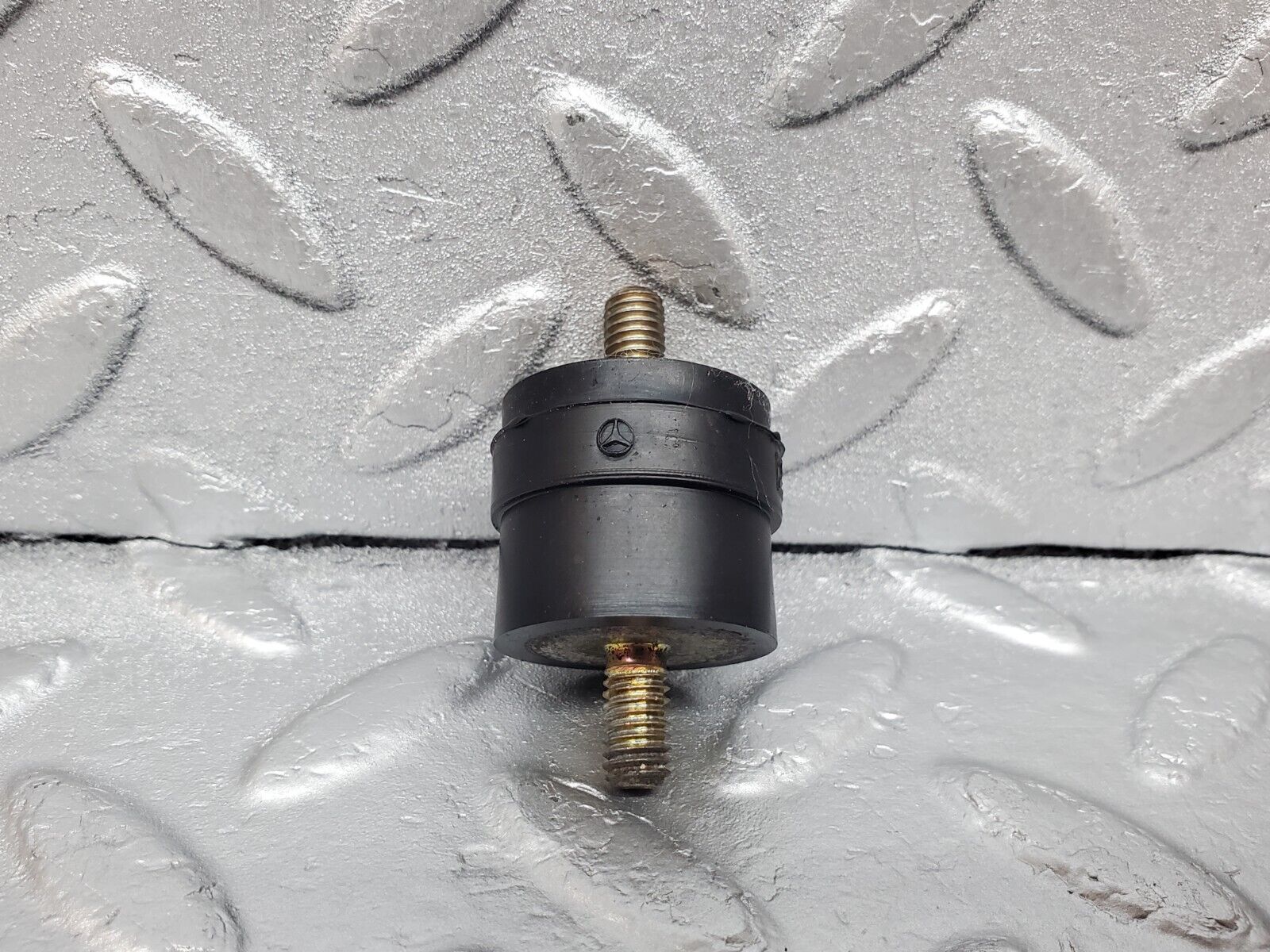 45267 Mercedes-Benz R129 300SL Coupe Air Filter Box Housing Holder 3x