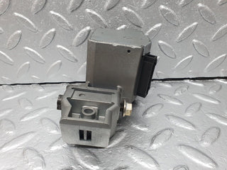 41860 Mercedes-Benz W202 C200 Steering Column Ignition Lock