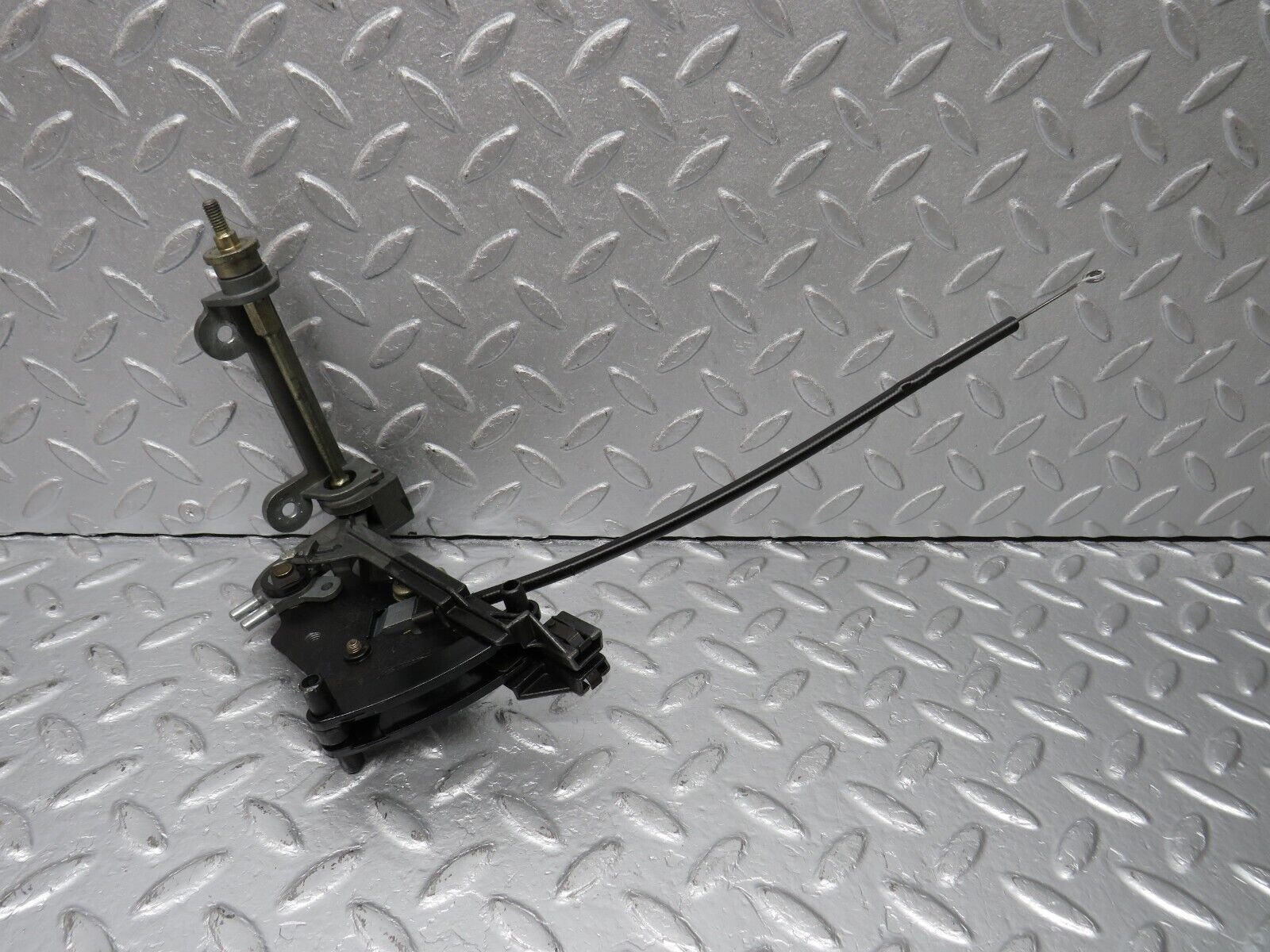 39881 Mercedes-Benz R107 350SL Heater Control Mechanism