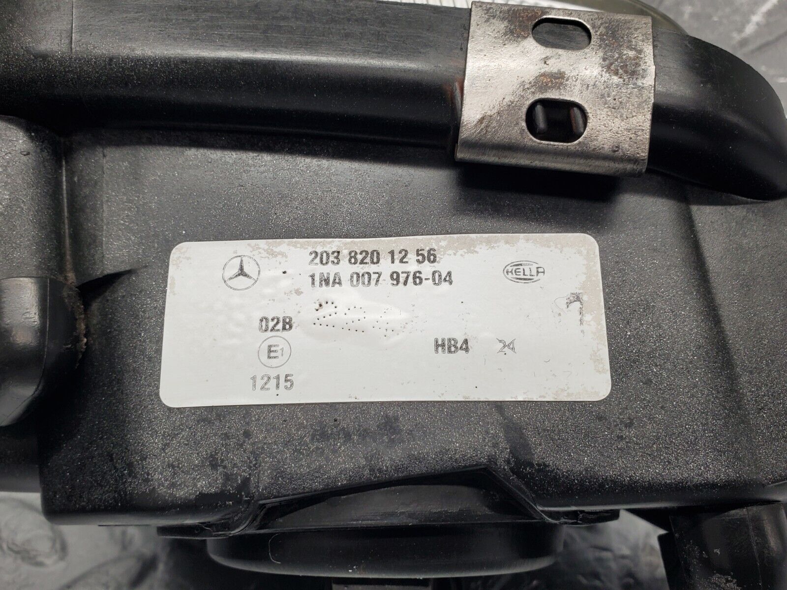 44190851