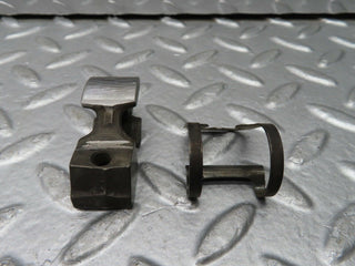 R107 SL valve rocker arm with retaining spring used OEM