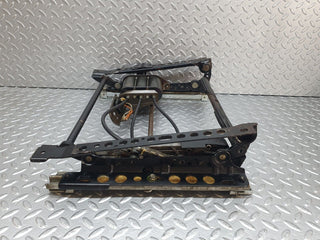 43824 Mercedes-Benz C126 380SEC Coupe Front Right Electric Seat Base