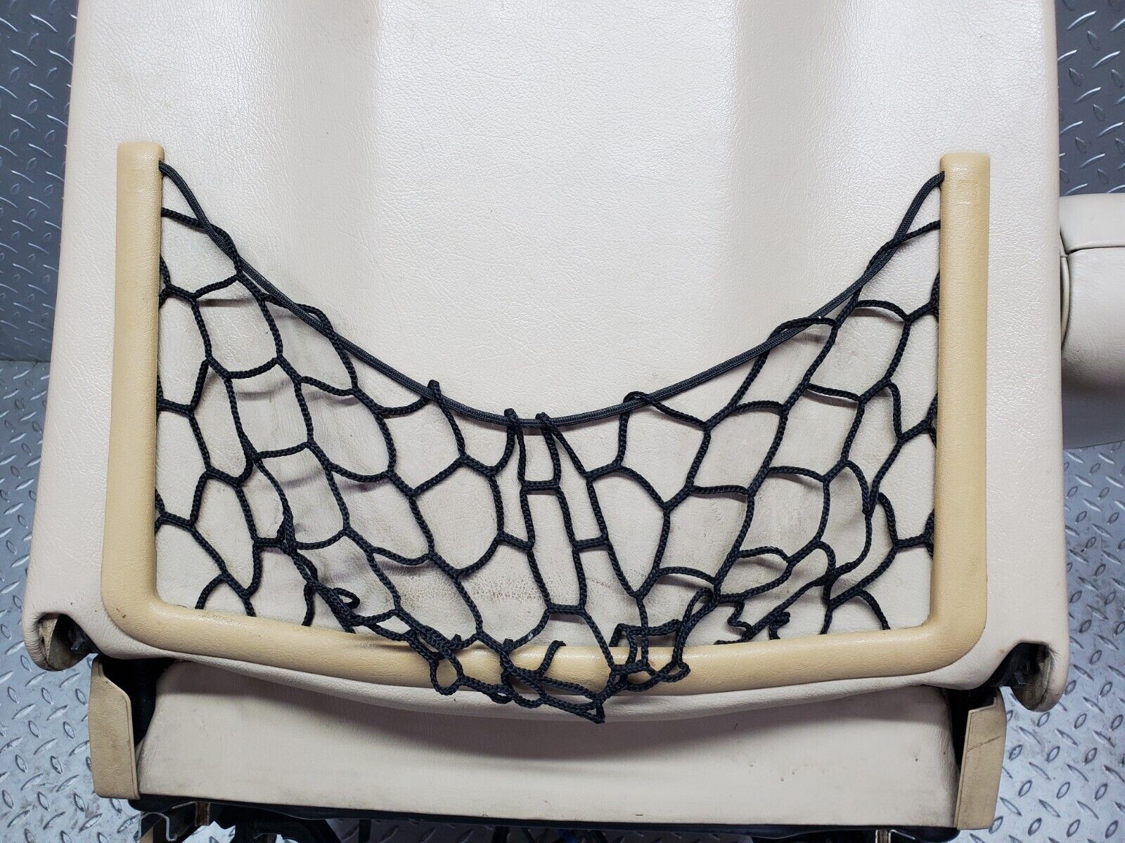 45869 Mercedes-Benz W126 420SE Front Left Electric Seat Leather Beige 1269102650