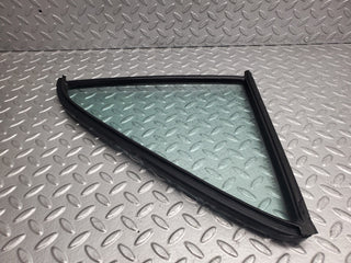 W123 rear right quarter window glass used OEM