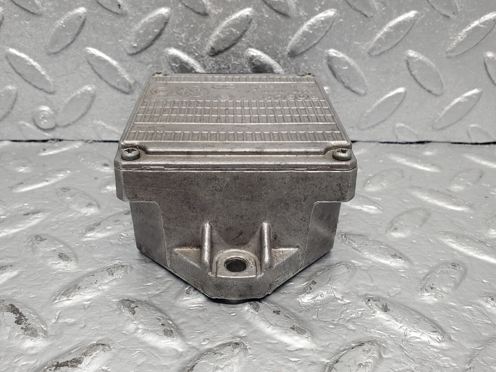 44047768