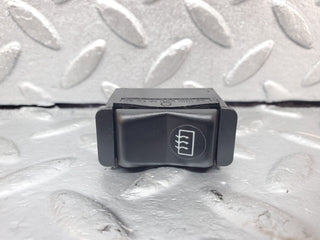 44362 Mercedes-Benz W123 280E Rear Windscreen Defroster Switch 0008206110