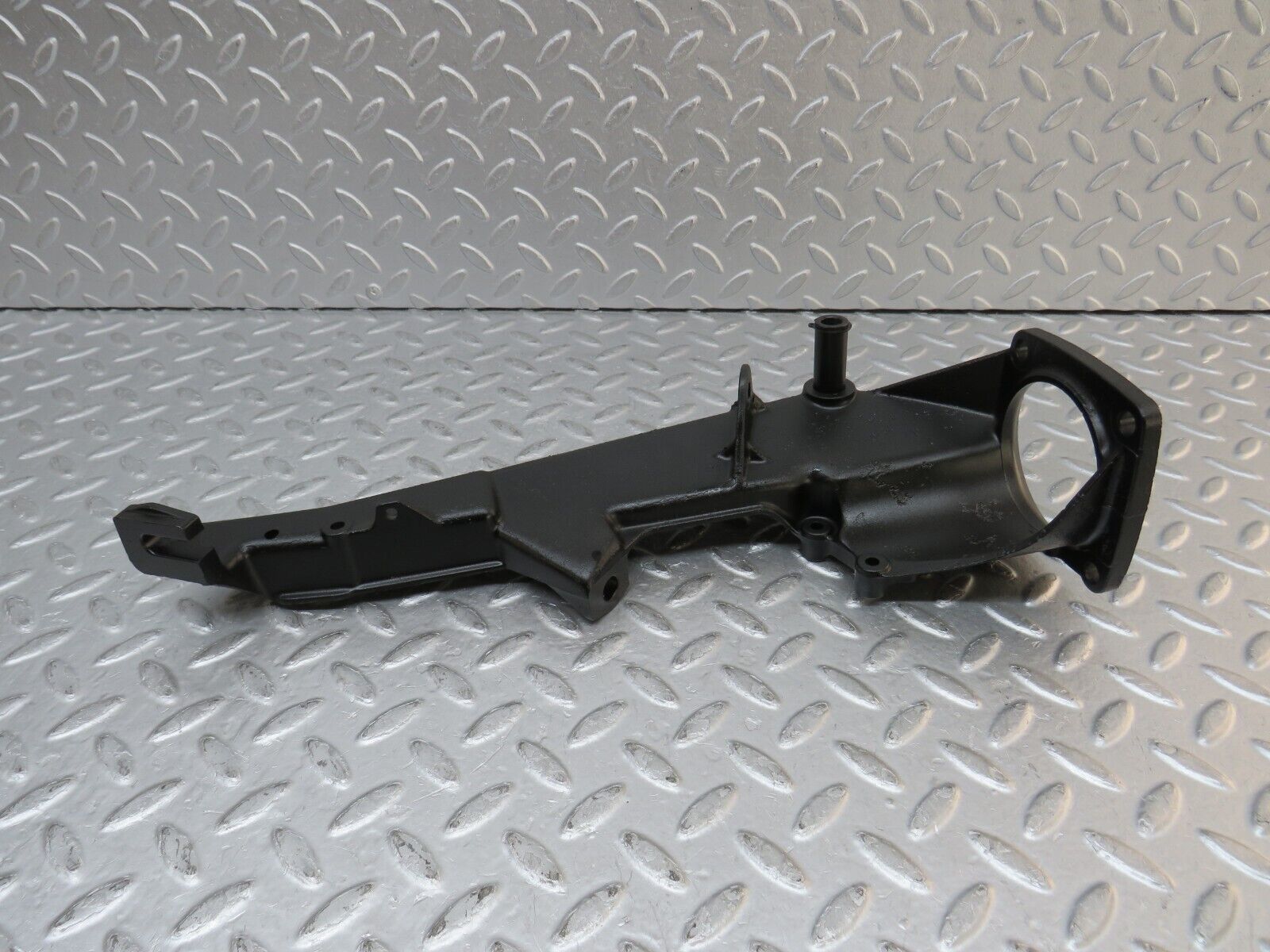 35553 Mercedes-Benz R107 280SL Brake Pedal Bracket 1072941101