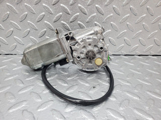 44294 Mercedes-Benz W123 280E Rear Right Window Regulator Motor 0130821016