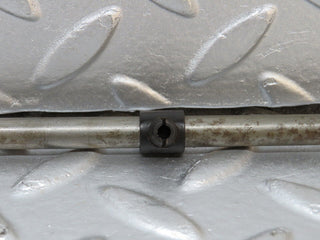 39933 Mercedes-Benz R107 350SL Camshaft Oil Tube