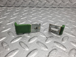 W126 Coupe window stop plate right used OEM
