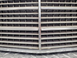 W201 Baby Benz bonnet grill chrome used OEM