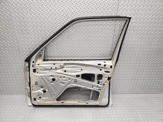 46121 Mercedes-Benz W124 Front Right Door