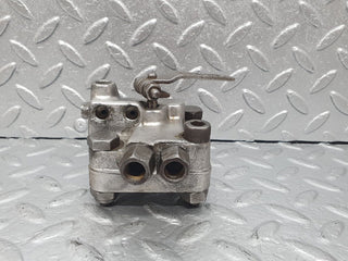 43649 Mercedes-Benz C126 380SEC Coupe Suspension Levelling Valve 1153280521