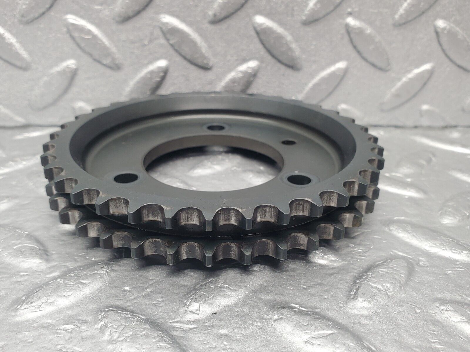 46182 Mercedes-Benz W124 280E Camshaft Timing Gear Sprocket 1110520001