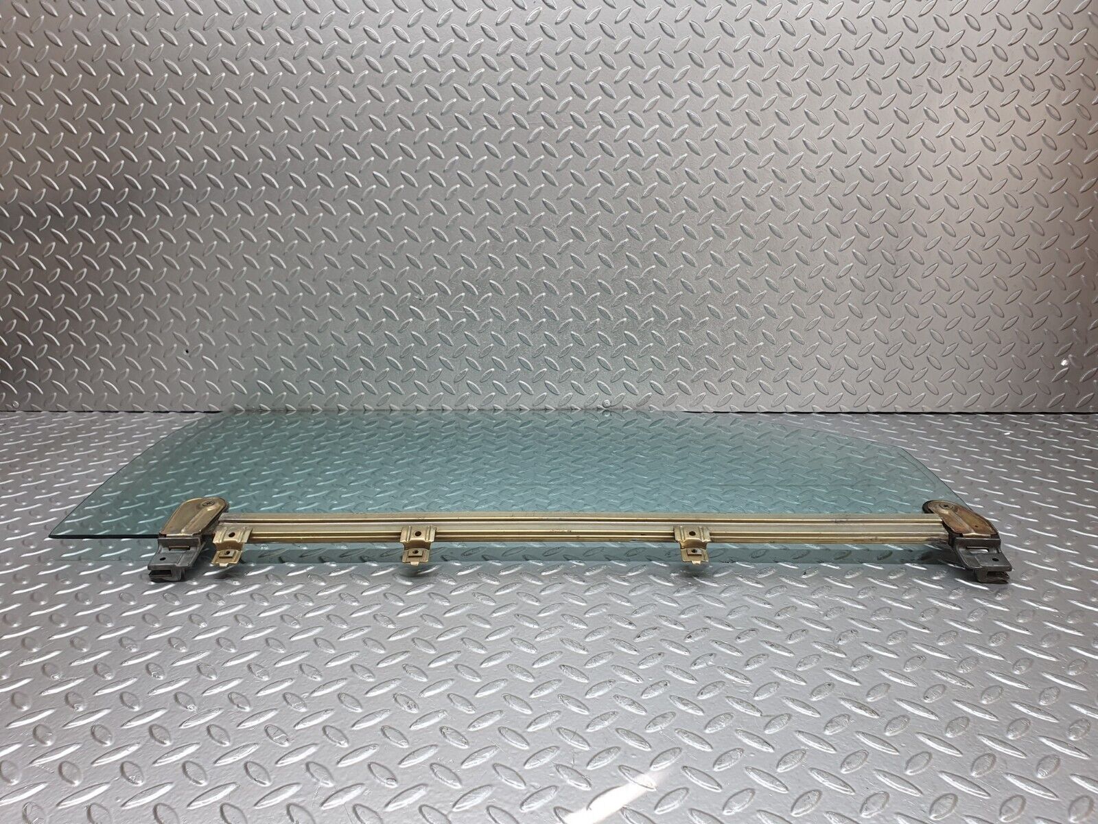 44117 Mercedes-Benz C123 230CE Coupe Right Door Window Glass 1237250232 1237250432
