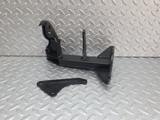 43723 Mercedes-Benz C126 380SEC Coupe Air Condition Compressor Mount Bracket