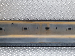 42024 Mercedes-Benz W202 C200 Side Skirt Right Side 2026982430