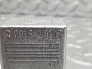 W123 multi purpose relay used OEM