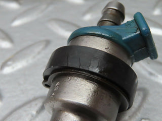 R107 SL fuel injector used OEM