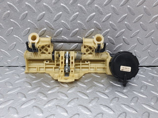 41842 Mercedes-Benz W202 C200 Headrest Folding Mechanism