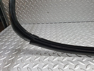 41932 Mercedes-Benz W202 C200 Rear Windscreen Frame 2026710236 2026710136