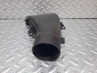 45570 Mercedes-Benz W126 420SE Air Intake Suction Pipe Right Side 1170940811