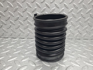 W124 Cabriolet air intake hose used OEM