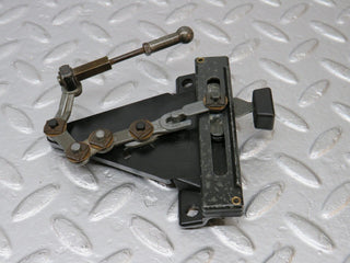 39834 Mercedes-Benz R107 350SL Air Vent Control Lever Centre