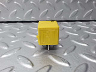41797 Mercedes-Benz W202 C200 Multi Purpose Relay 0025421419