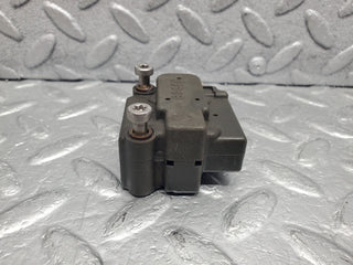 W201 Baby Benz fuel pressure regulator used OEM