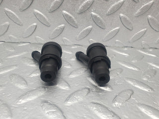 46038 Mercedes-Benz W126 420SE Fuel Injector Holder 2X