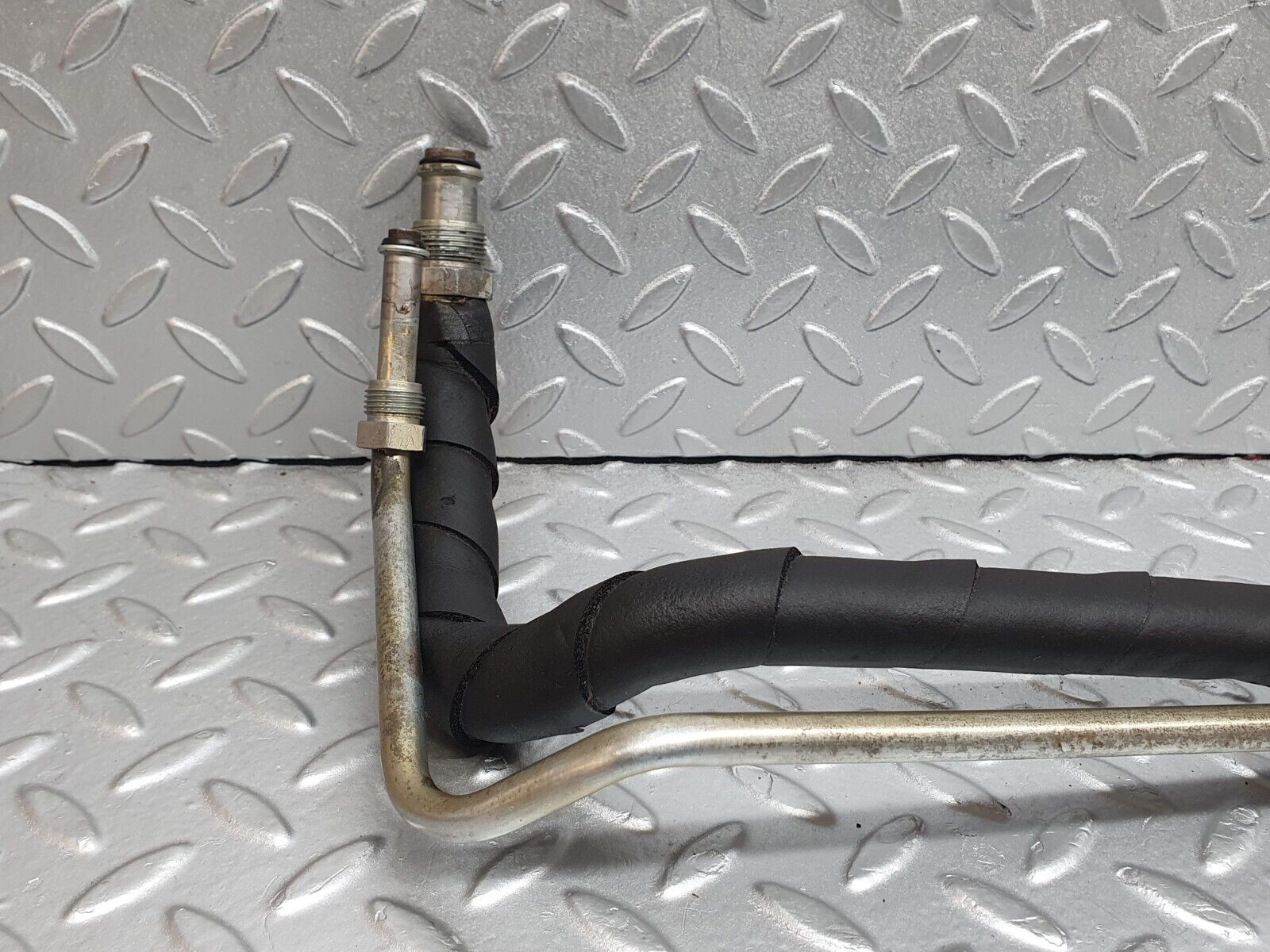 43807 Mercedes-Benz C126 380SEC Coupe Air Condition Hose Pipe 1268301415 1268301515 1269970581