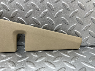 W124 front right seat cover trim champignon used OEM