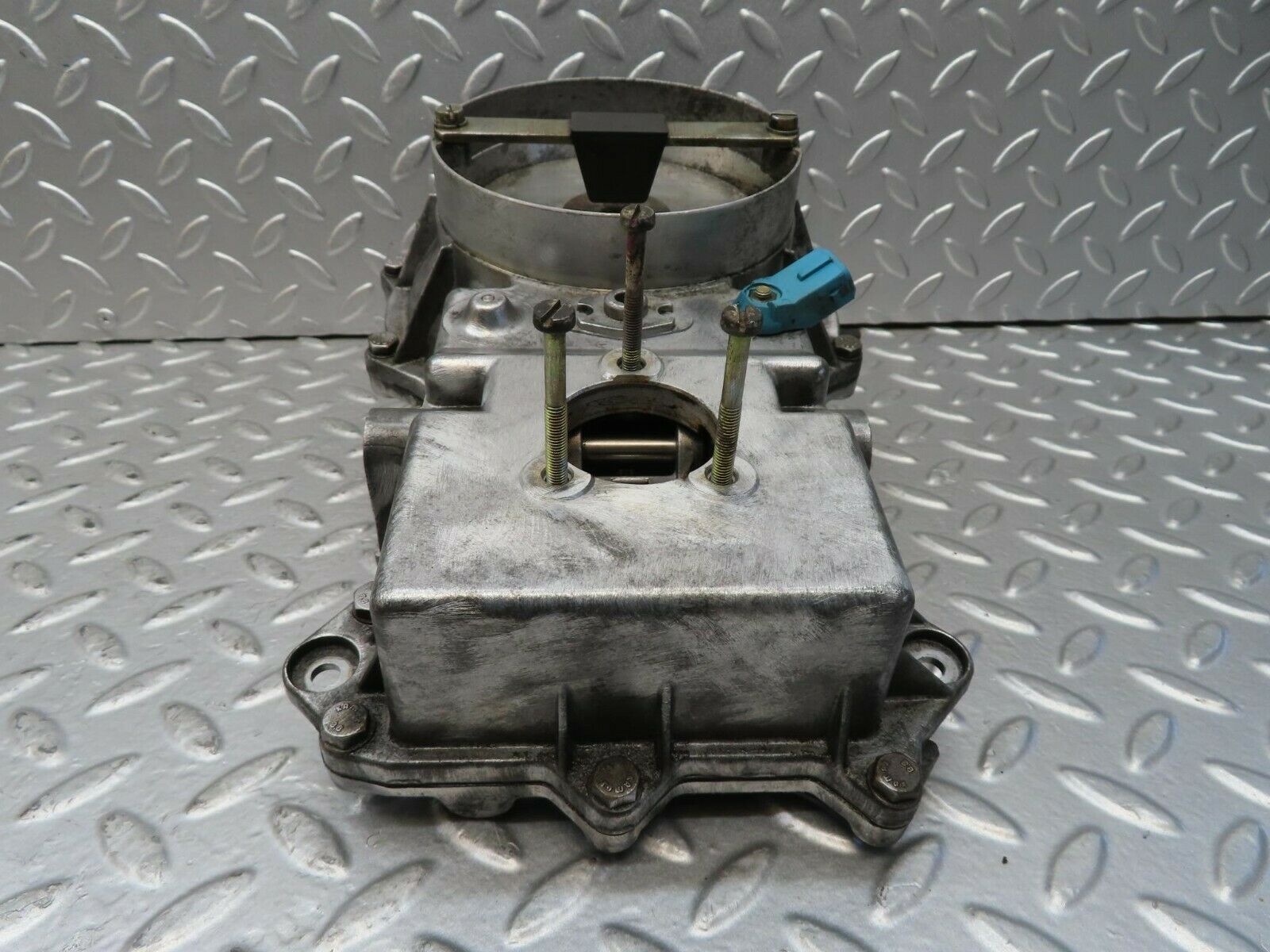 15587 Mercedes-Benz R107 450SL  Air Flow Mass Meter  Sensor Bosch 0438120062